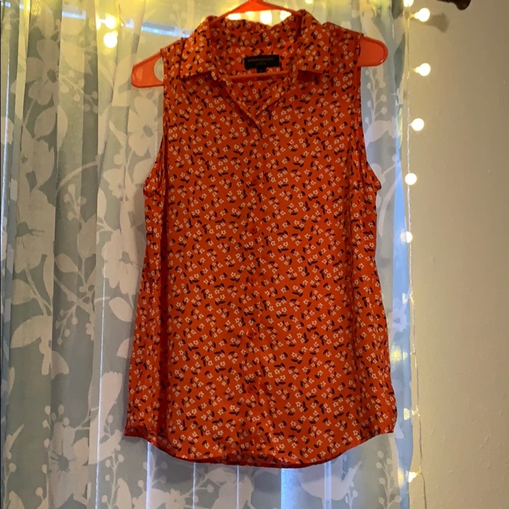Short sleeve top
